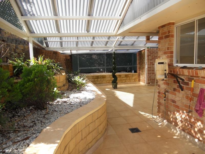 30 St Andrews Way, Banora Point NSW 2486