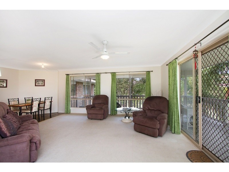 5 Birnam Avenue, Banora Point NSW 2486