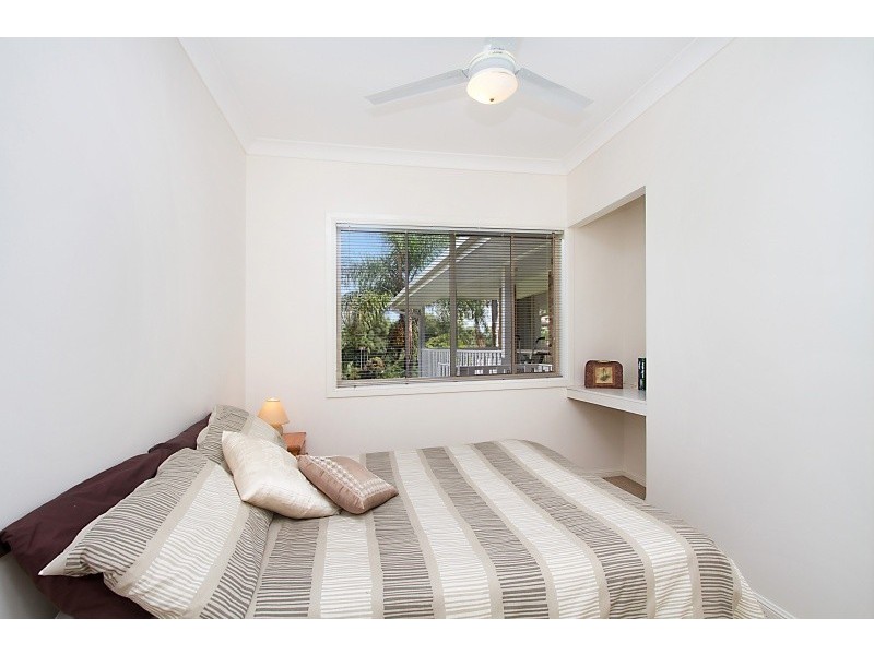 5 Birnam Avenue, Banora Point NSW 2486