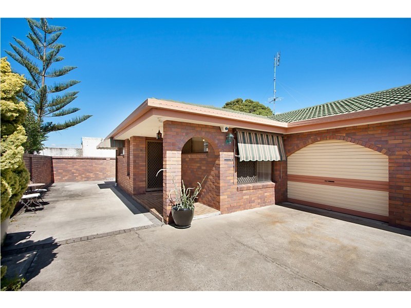 2/92 Blundell Blvd, Tweed Heads South NSW 2486