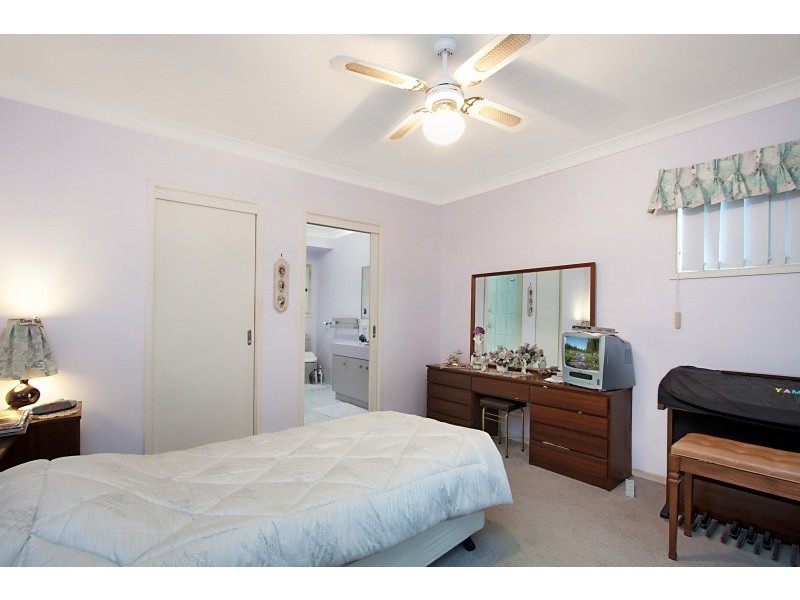 39 Glen Ayr Drive, Banora Point NSW 2486