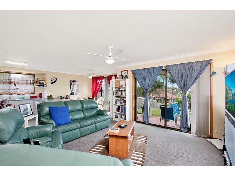 2/5 Biby Place, Banora Point NSW 2486