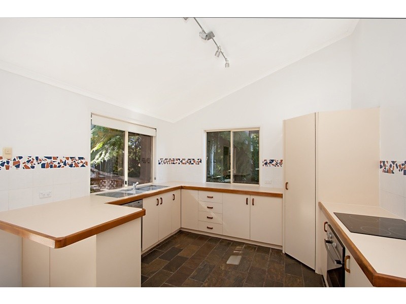 4 Lalina Ave, Tweed Heads West NSW 2485