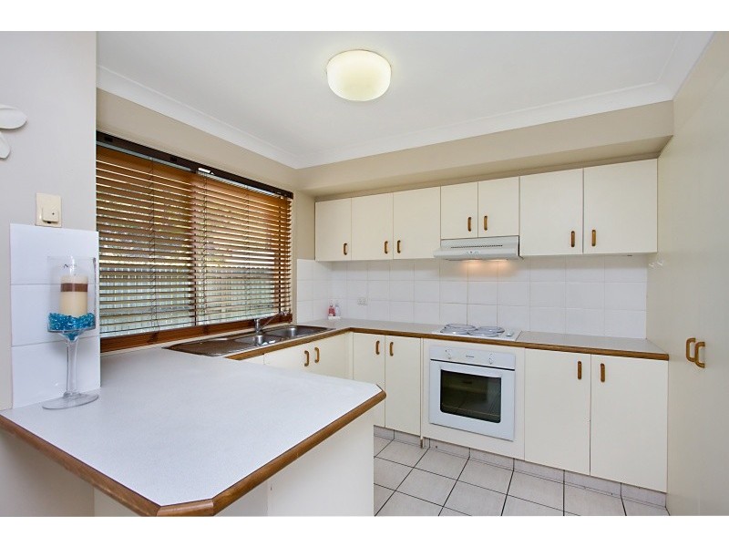 2/5 Cabernet Ct, Tweed Heads South NSW 2486