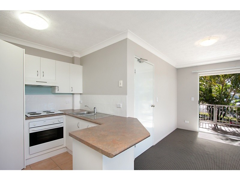 1/2 Parry Street, Tweed Heads South NSW 2486