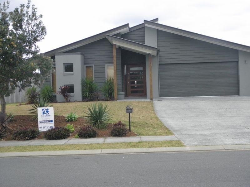 637 Casuarina Way, Casuarina NSW 2487