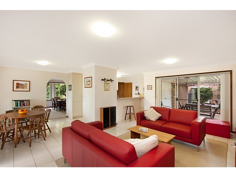 6 Sequoia Ct, Banora Point NSW 2486