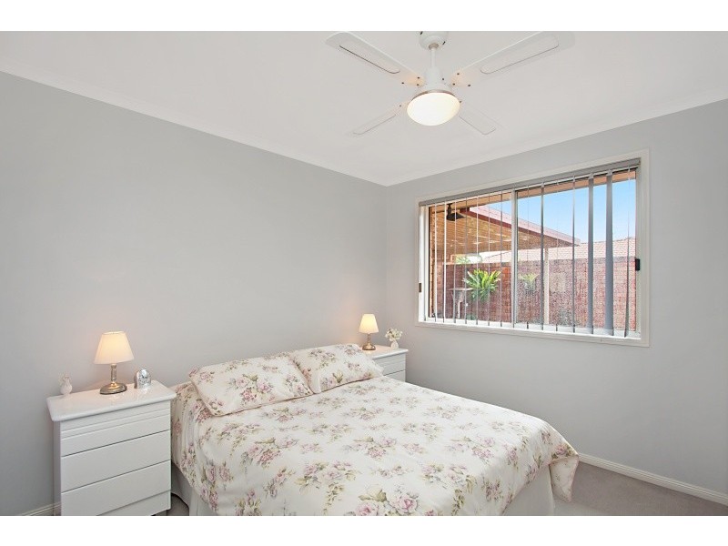 1/4 Alpina Place, Banora Point NSW 2486