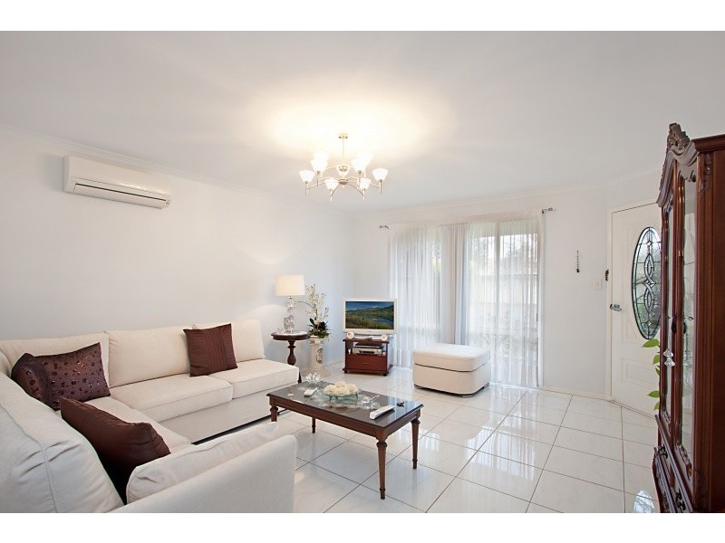 1/4 Alpina Place, Banora Point NSW 2486