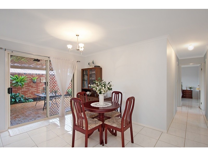 1/4 Alpina Place, Banora Point NSW 2486