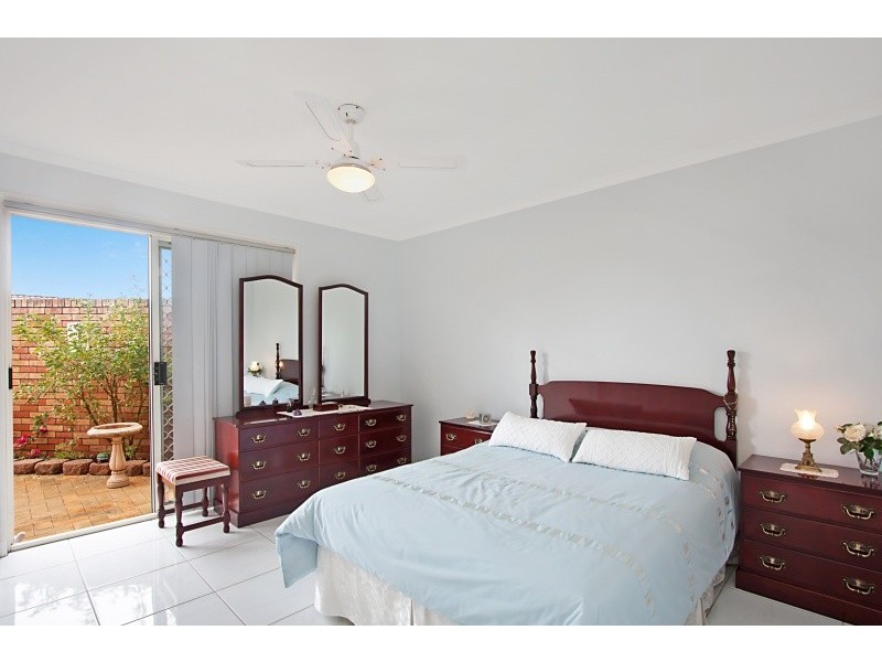 1/4 Alpina Place, Banora Point NSW 2486