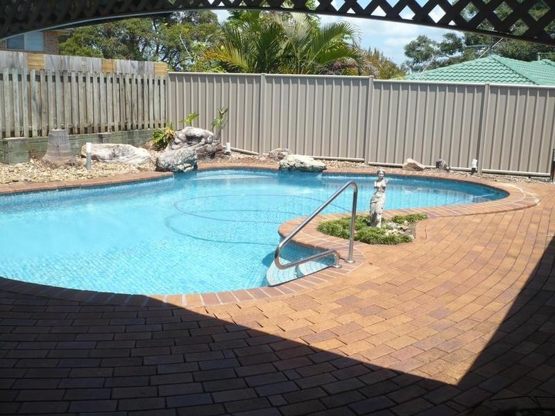 1 Jarrah Place, Banora Point NSW 2486