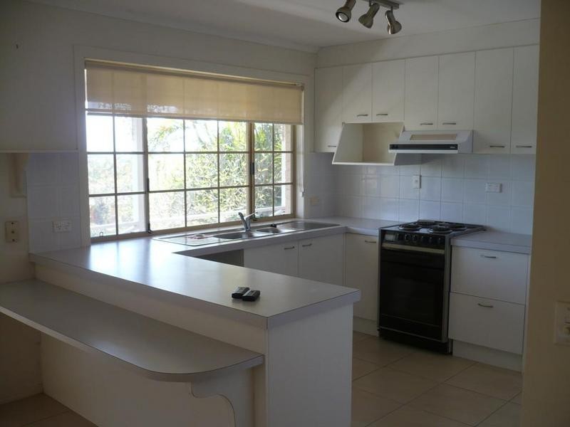 1 Jarrah Place, Banora Point NSW 2486