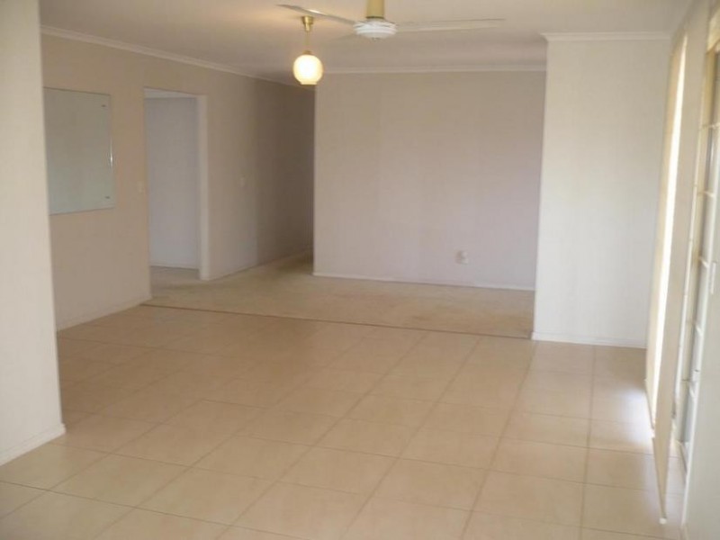 1 Jarrah Place, Banora Point NSW 2486