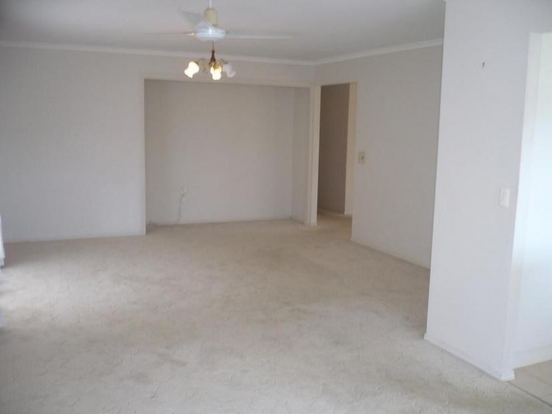 1 Jarrah Place, Banora Point NSW 2486