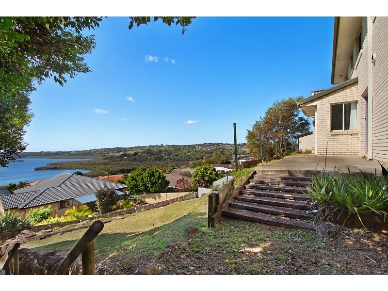 19 Sierra Vista Rd, Bilambil Heights NSW 2486