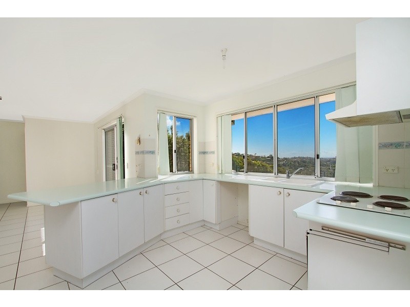 19 Sierra Vista Rd, Bilambil Heights NSW 2486