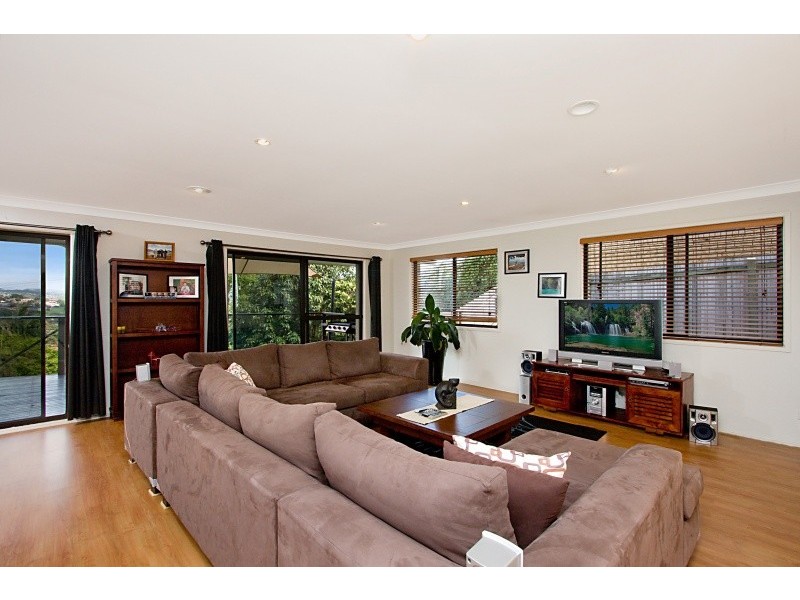 46 Cominan Ave, Banora Point NSW 2486