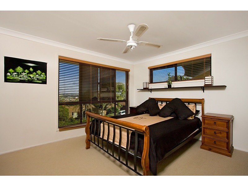 46 Cominan Ave, Banora Point NSW 2486