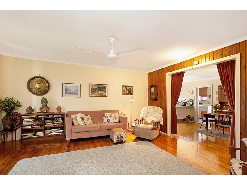 8 Sandra Street, Tweed Heads South NSW 2486