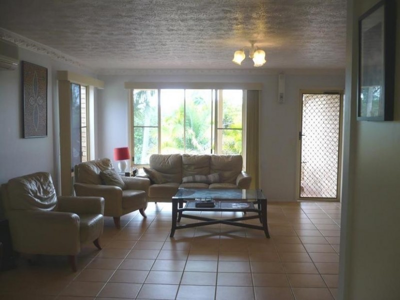 1/65 Bimdadeen Avenue, Banora Point NSW 2486