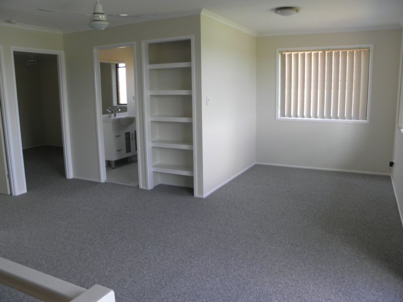 2/59 Bimbadeen Avenue, Banora Point NSW 2486