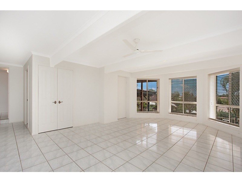 23 Kintyre Crescent, Banora Point NSW 2486
