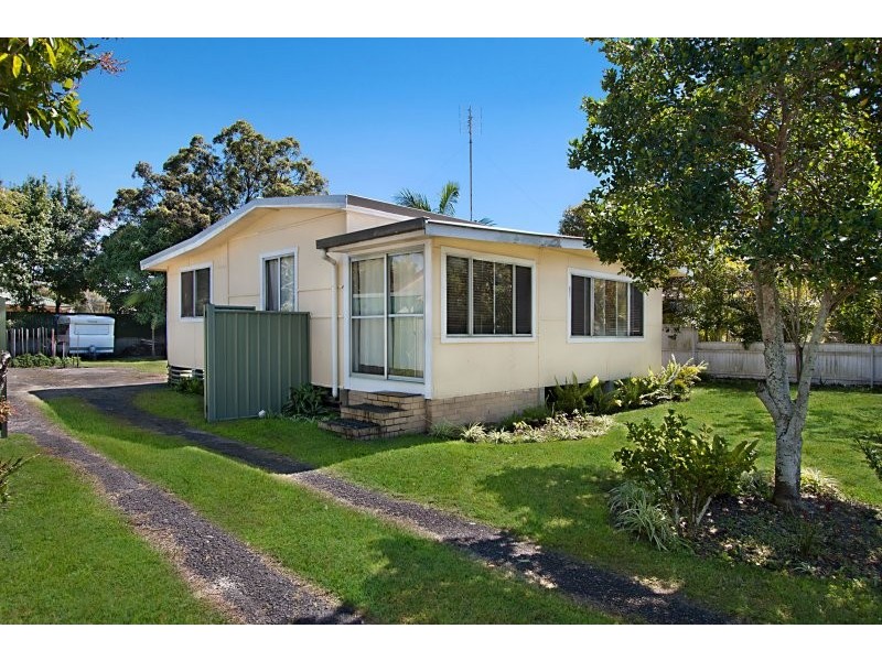 7 Oxley Street, Tweed Heads South NSW 2486