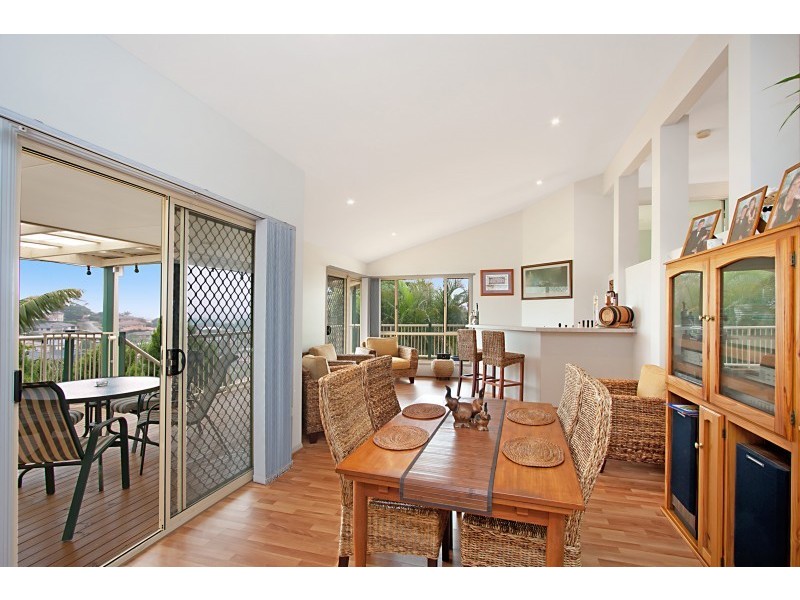 21 Tralee Drive, Banora Point NSW 2486