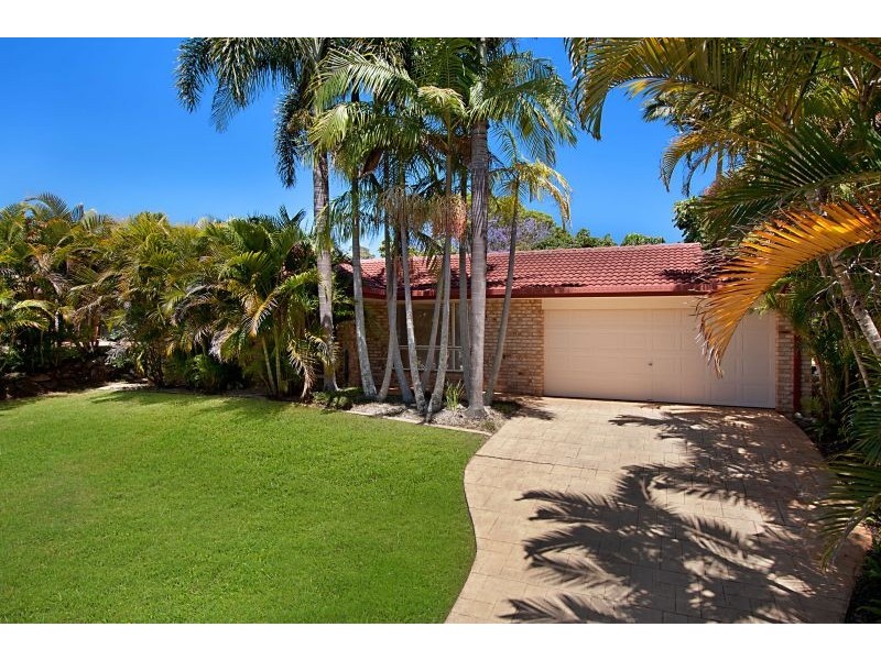 18 Kintyre Crescent, Banora Point NSW 2486