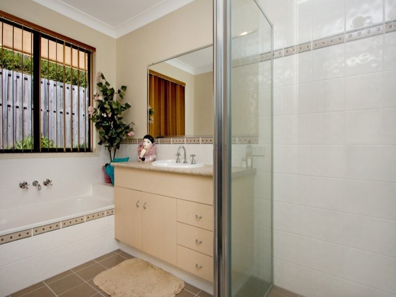 5/3 Buncrana Terrace, Banora Point NSW 2486