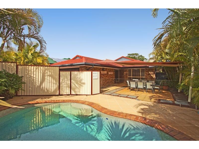 8 Deakin Drive, Terranora NSW 2486