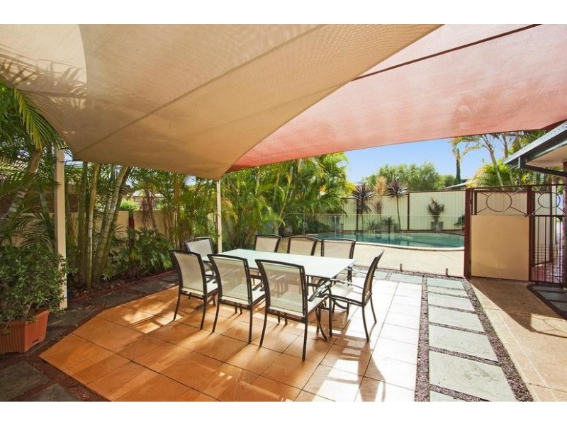 8 Deakin Drive, Terranora NSW 2486