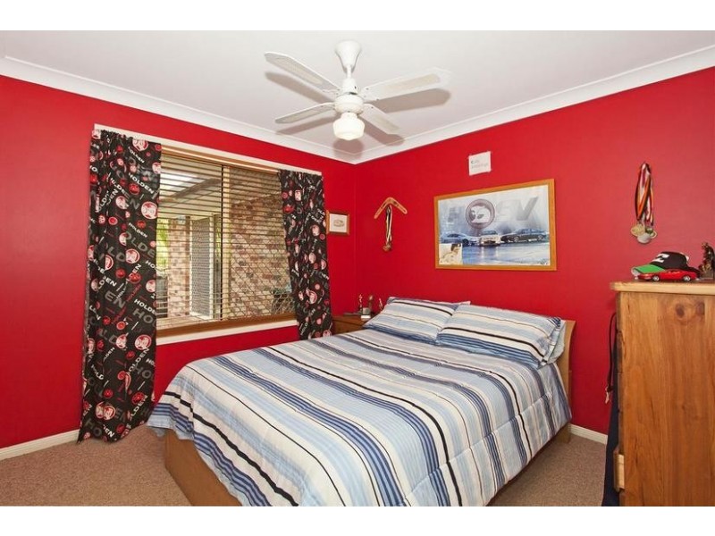 8 Deakin Drive, Terranora NSW 2486