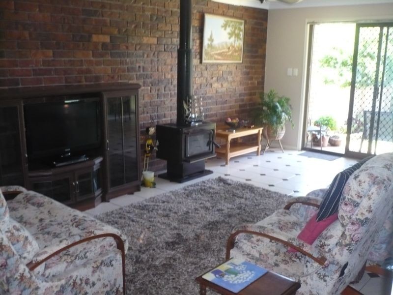 2/115 Sunset Blvd, Tweed Heads West NSW 2485