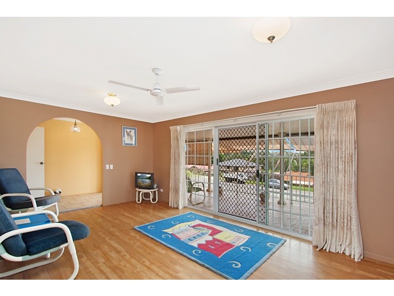 154 Darlington Drive, Banora Point NSW 2486