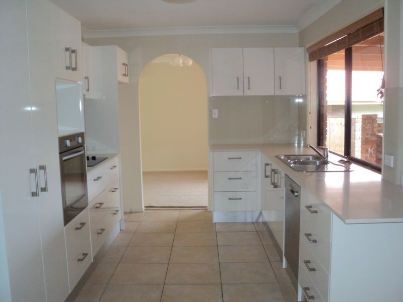 72 Ash Drive, Banora Point NSW 2486