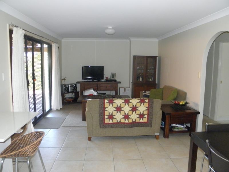 72 Ash Drive, Banora Point NSW 2486