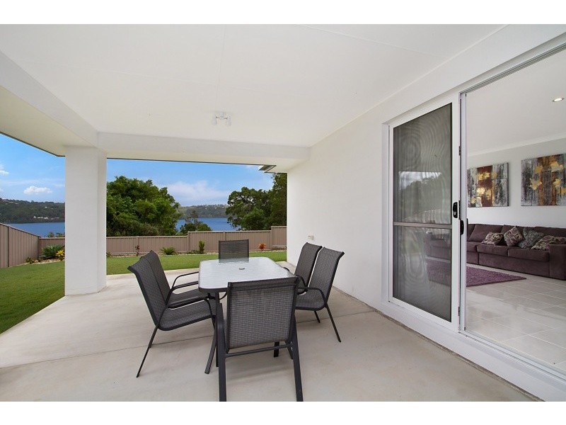 111 Botanical Ct, Banora Point NSW 2486