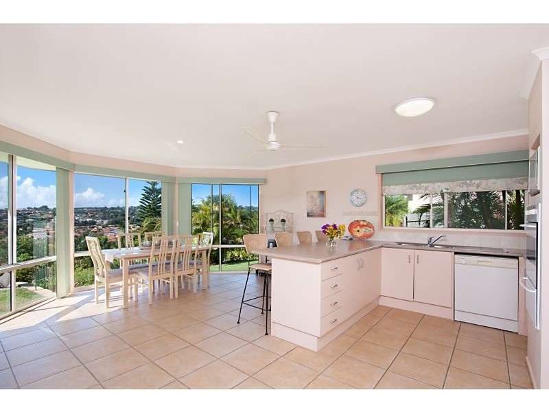 19 Bordeaux Place, Tweed Heads South NSW 2486