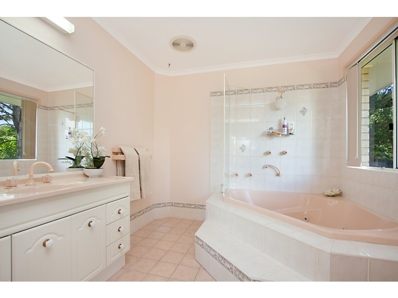 19 Bordeaux Place, Tweed Heads South NSW 2486