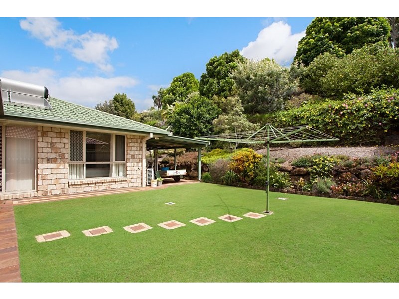 18 Comenara Crescent, Banora Point NSW 2486