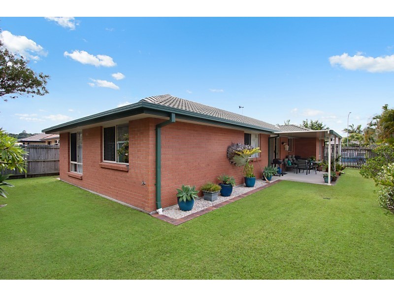 5 Russell Way, Tweed Heads South NSW 2486