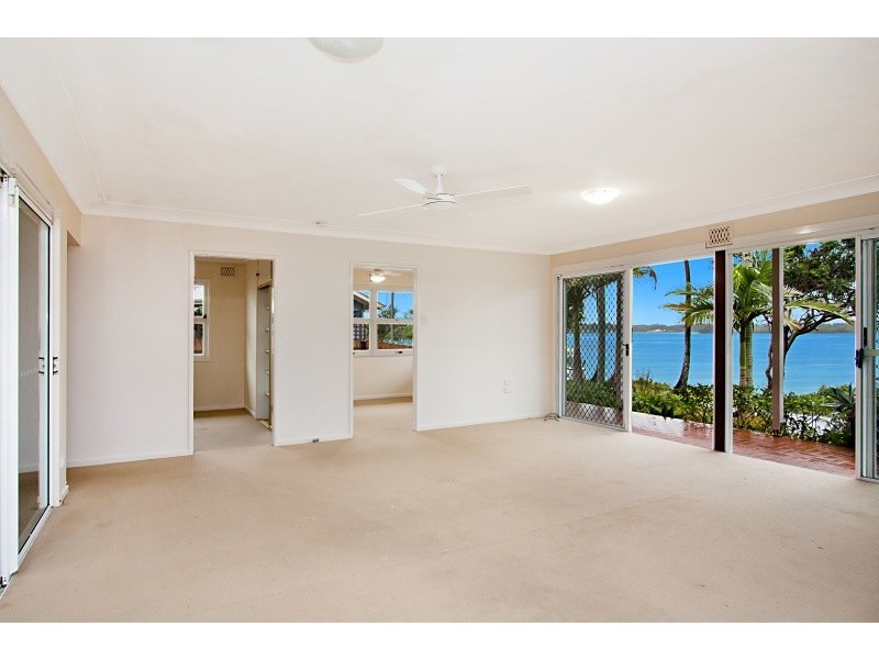 4 Barellan Drive, Banora Point NSW 2486