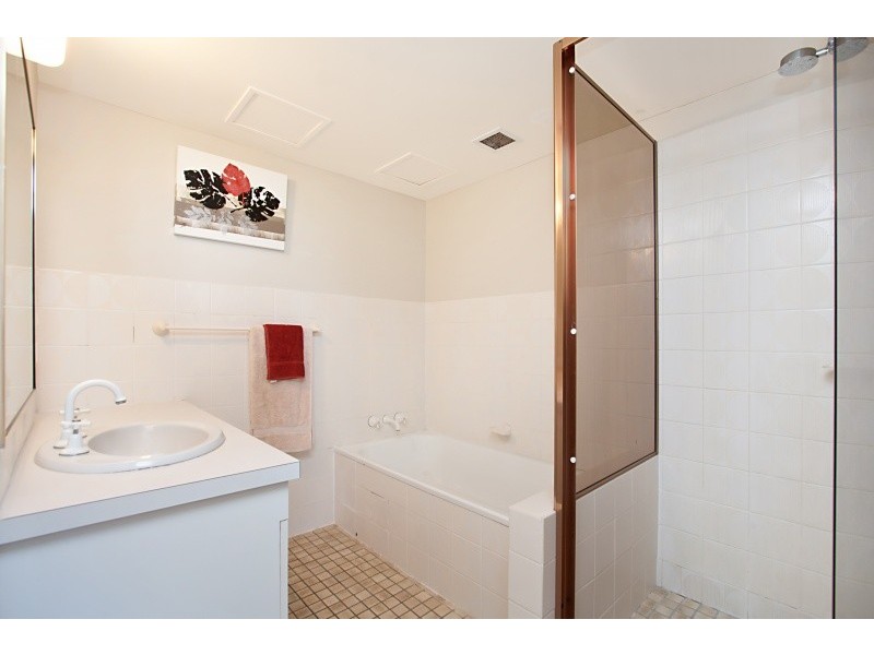 1101/22 Kirkwood Rd, Tweed Heads South NSW 2486