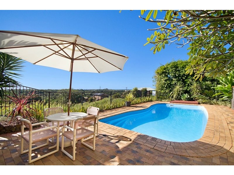 10 Raward Avenue, Banora Point NSW 2486