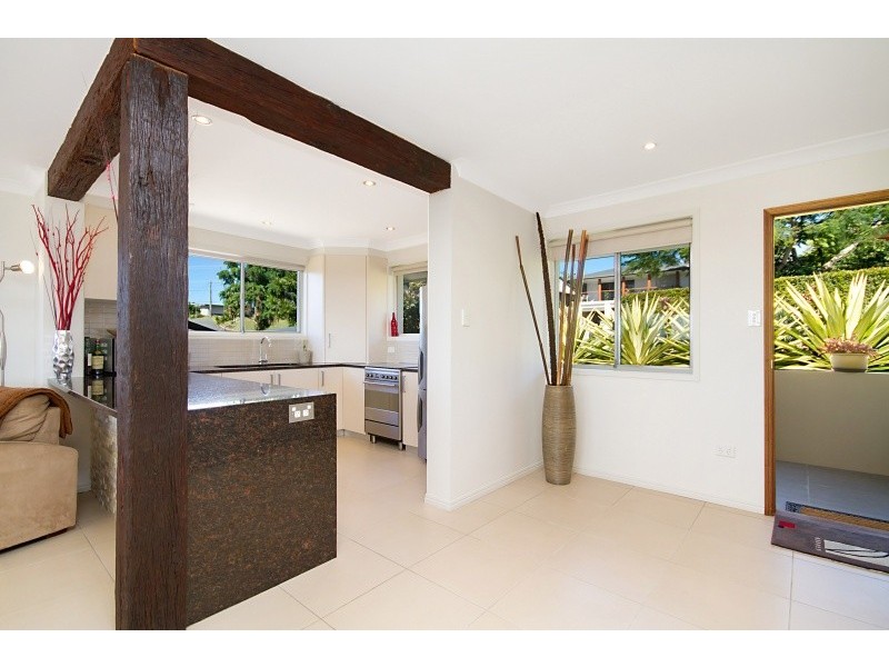 10 Raward Avenue, Banora Point NSW 2486