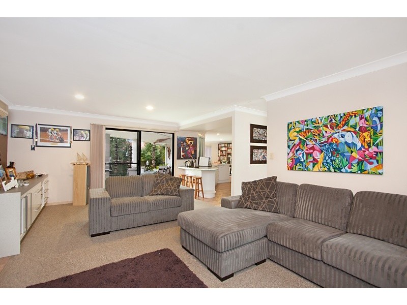 103 Glen Ayr Drive, Banora Point NSW 2486