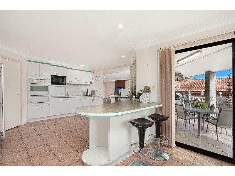 103 Glen Ayr Drive, Banora Point NSW 2486