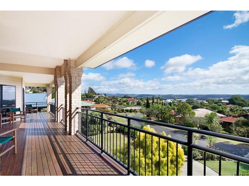 44 Kintyre Crescent, Banora Point NSW 2486